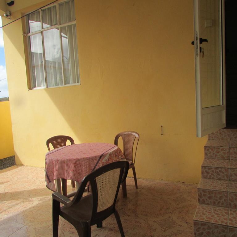 Villa Morcelment Duplex Trou-aux-Biches Extérieur photo