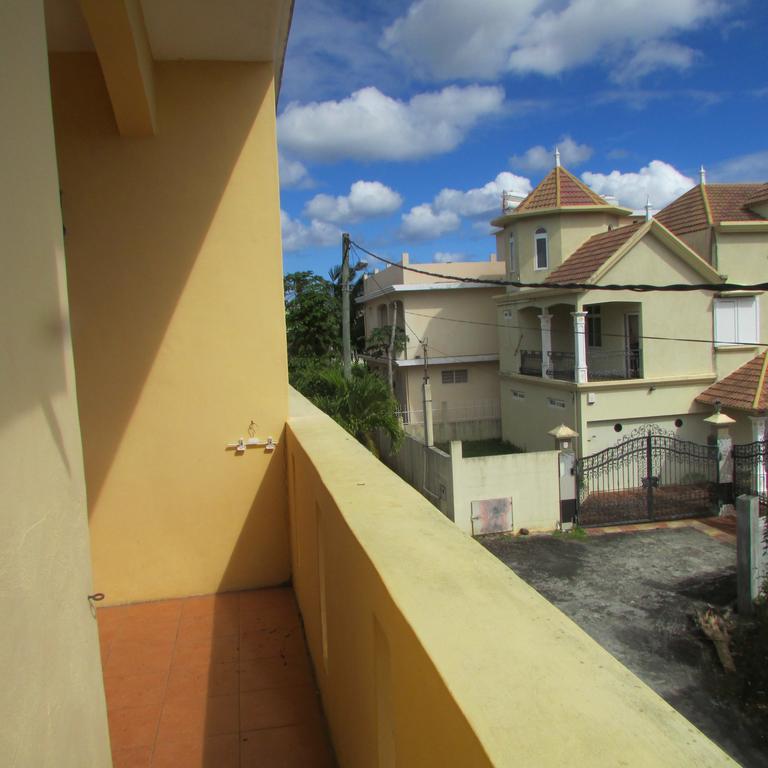 Villa Morcelment Duplex Trou-aux-Biches Extérieur photo